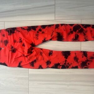 lululemon athletica Red and Black Tie-Dye Leggings
